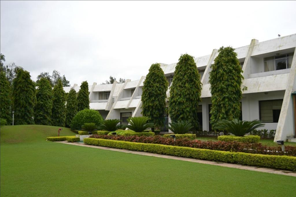 Radisson Jass Hotel, Khajuraho Exterior photo